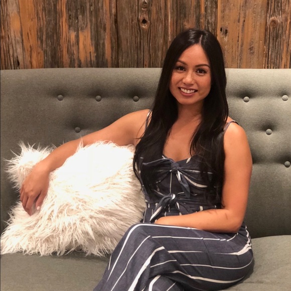 Meet your Posher, Jennifer - Picture 2 of 2